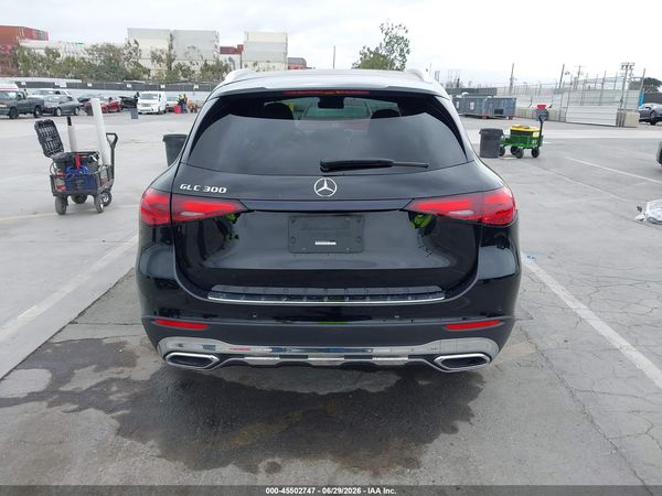2025 MERCEDES-BENZ GLC 300 SUV