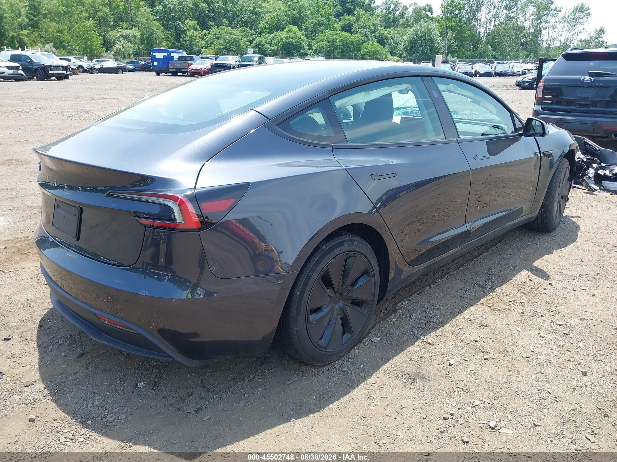 2024 TESLA MODEL 3 — I4