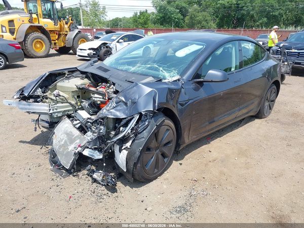 2024 TESLA MODEL 3 — I6