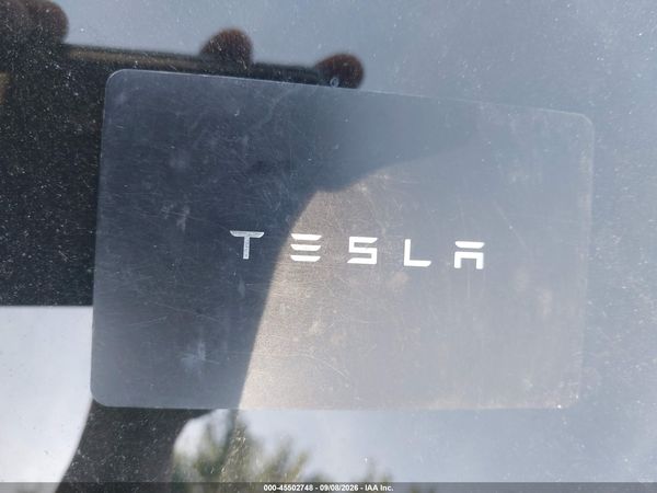 2024 TESLA MODEL 3 — I11