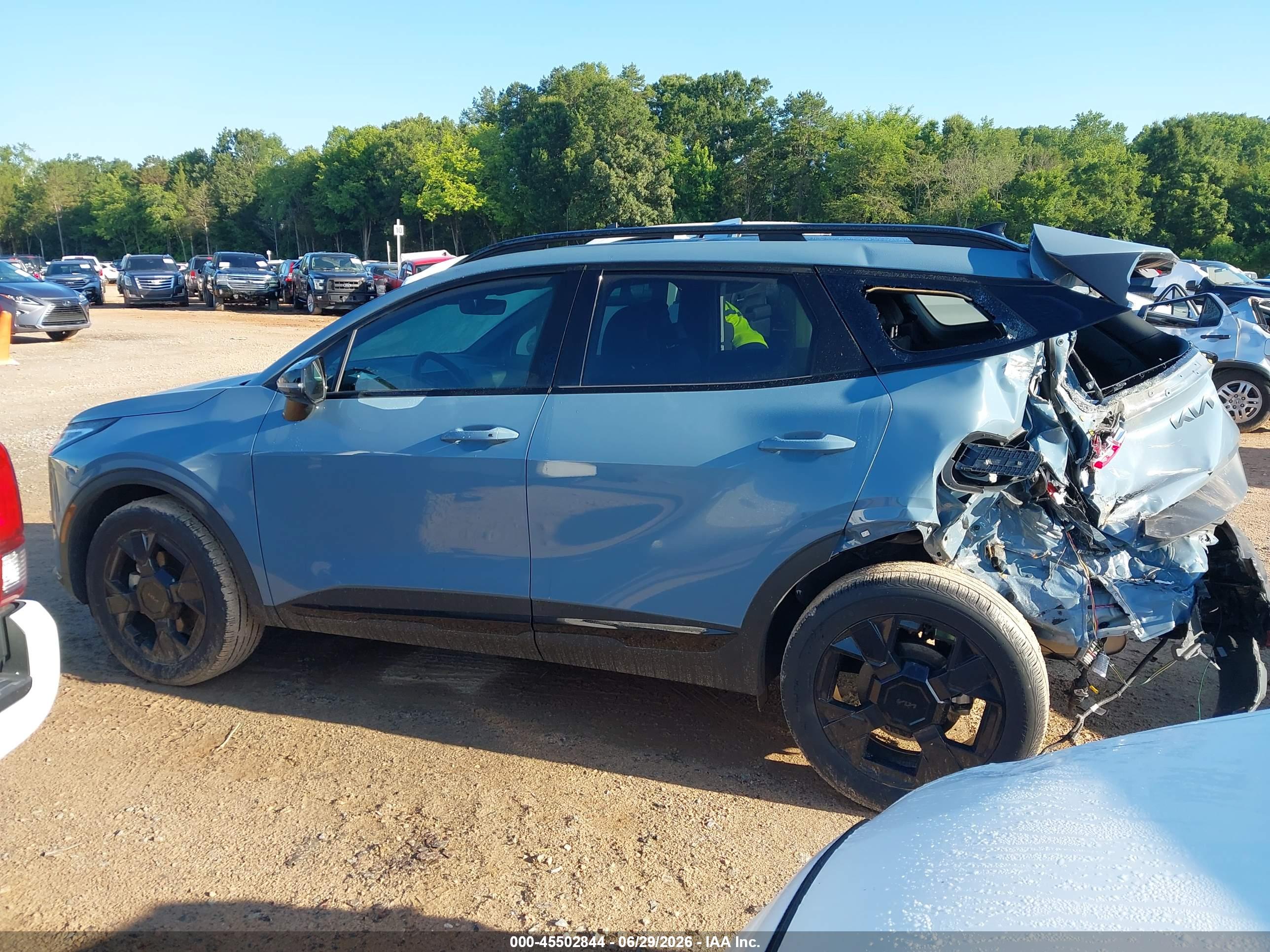 2026 KIA SPORTAGE HYBRID X-LINE