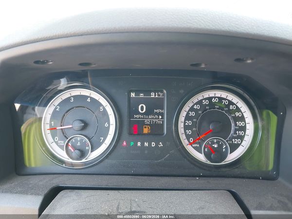 2019 RAM 1500 CLASSIC WARLOCK  4X2 6'4 BOX