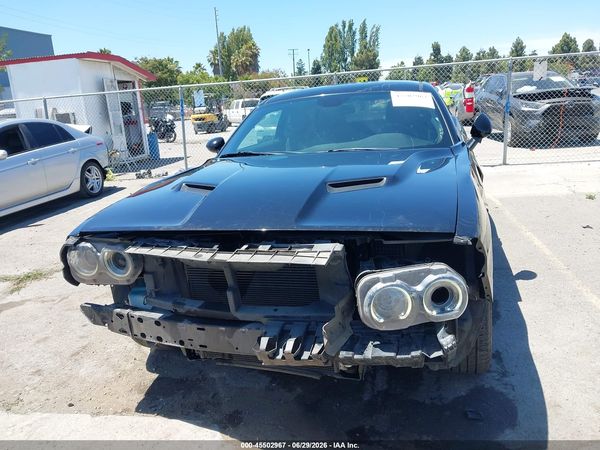2015 DODGE CHALLENGER SXT