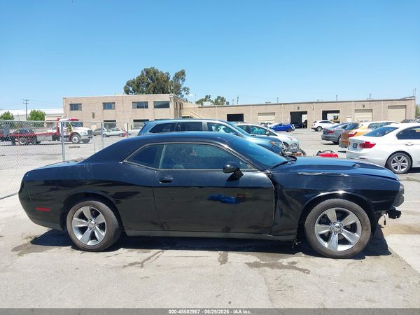 2015 DODGE CHALLENGER SXT