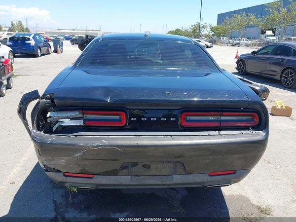 2015 DODGE CHALLENGER SXT