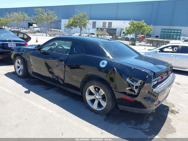 2015 DODGE CHALLENGER SXT