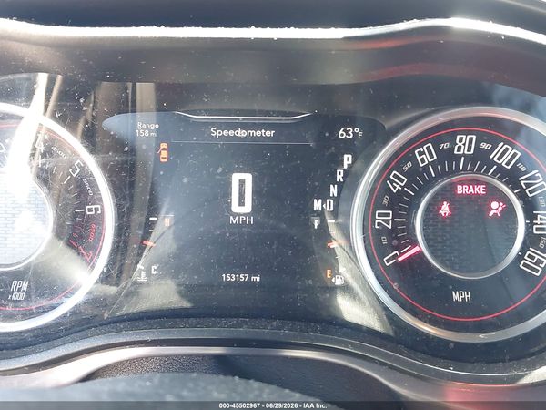 2015 DODGE CHALLENGER SXT