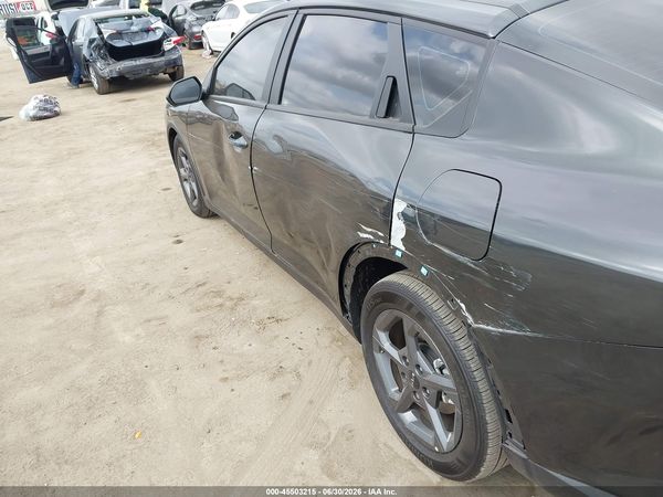 2025 KIA K4 LXS