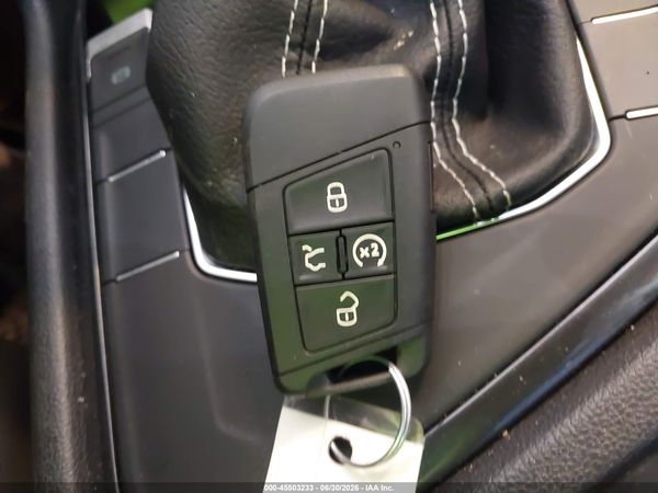 2024 VOLKSWAGEN TIGUAN — I11