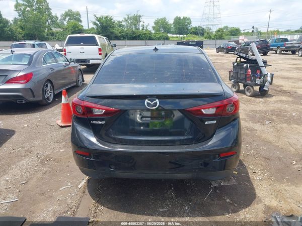 2018 MAZDA MAZDA3 TOURING