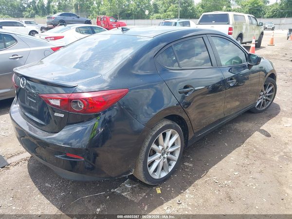 2018 MAZDA MAZDA3 TOURING