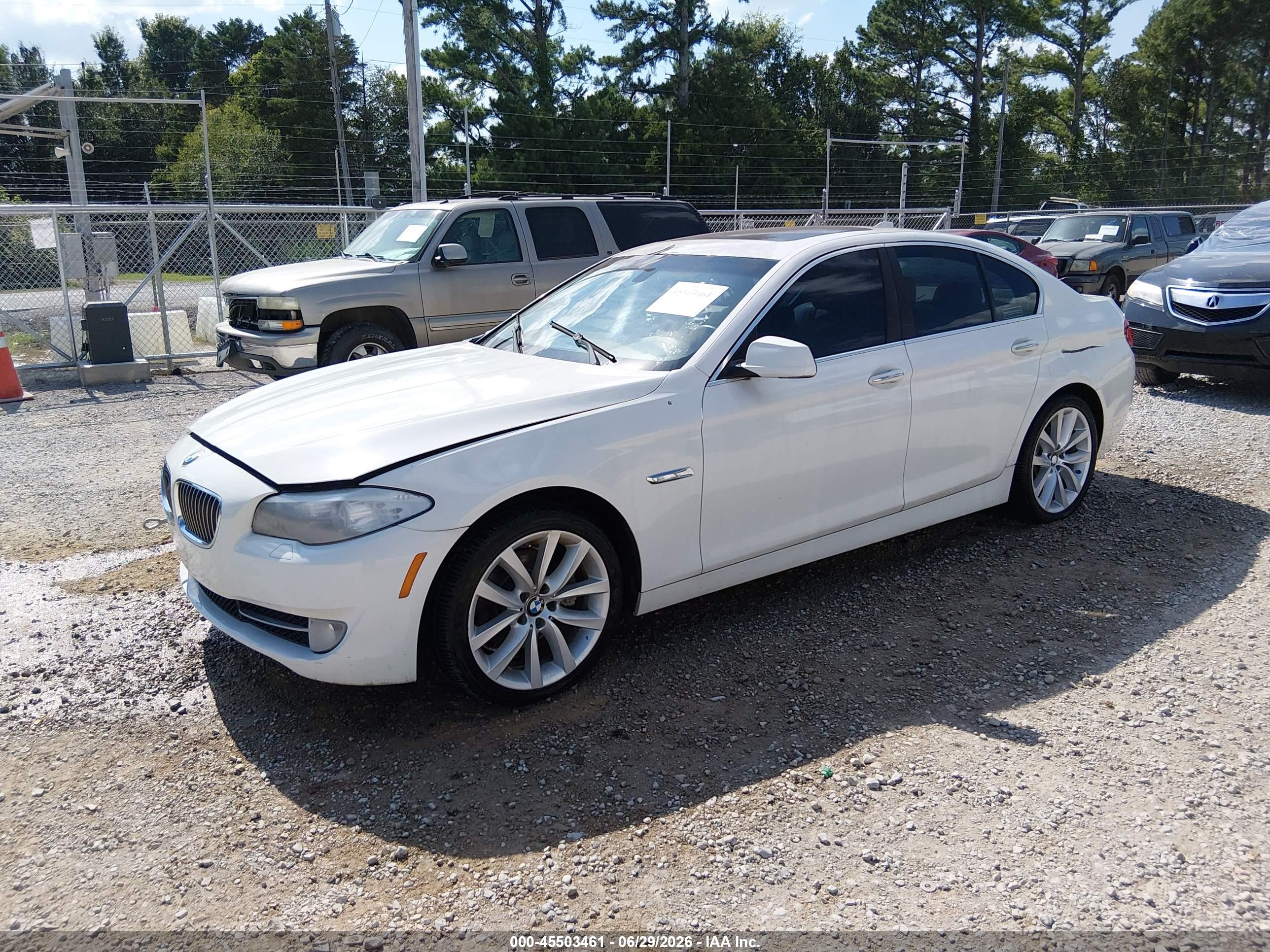 2013 BMW 528I — I2
