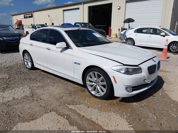 2013 BMW 528I — I1