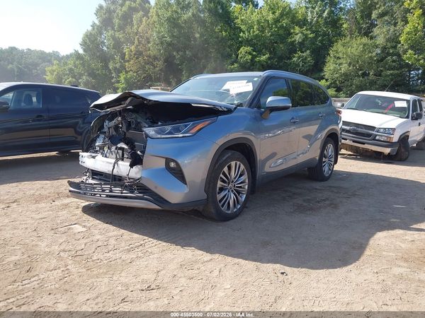 2022 TOYOTA HIGHLANDER HYBRID PLATINUM