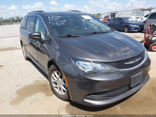 2021 CHRYSLER VOYAGER LXI