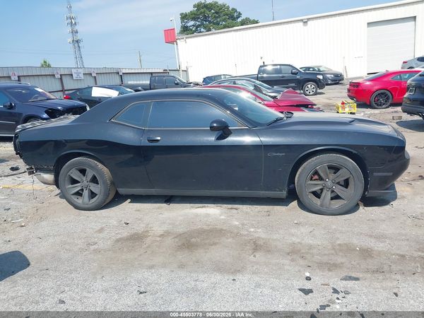 2016 DODGE CHALLENGER SXT