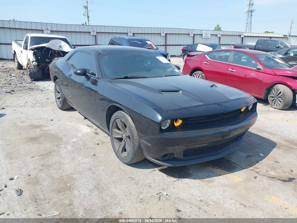 2016 DODGE CHALLENGER SXT