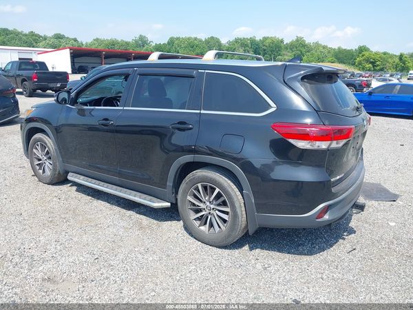 2019 TOYOTA HIGHLANDER XLE