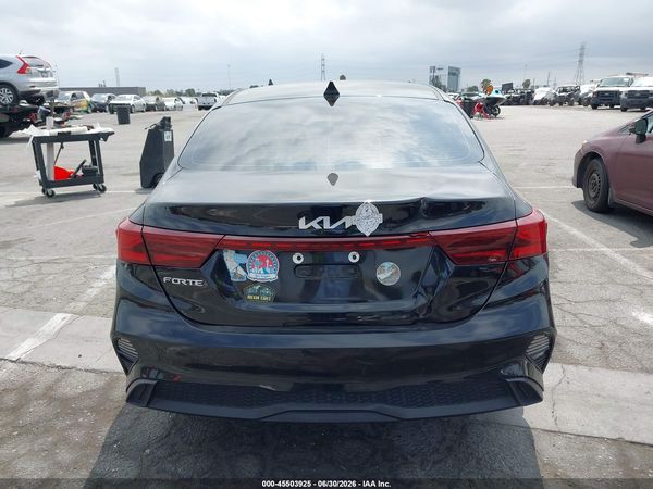 2023 KIA FORTE LXS