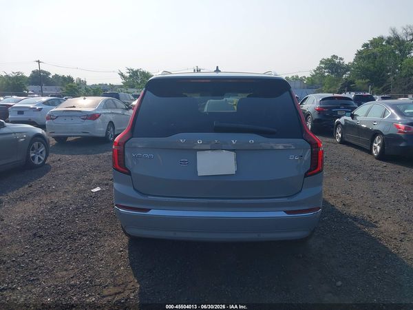 2026 VOLVO XC90