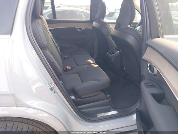 2026 VOLVO XC90