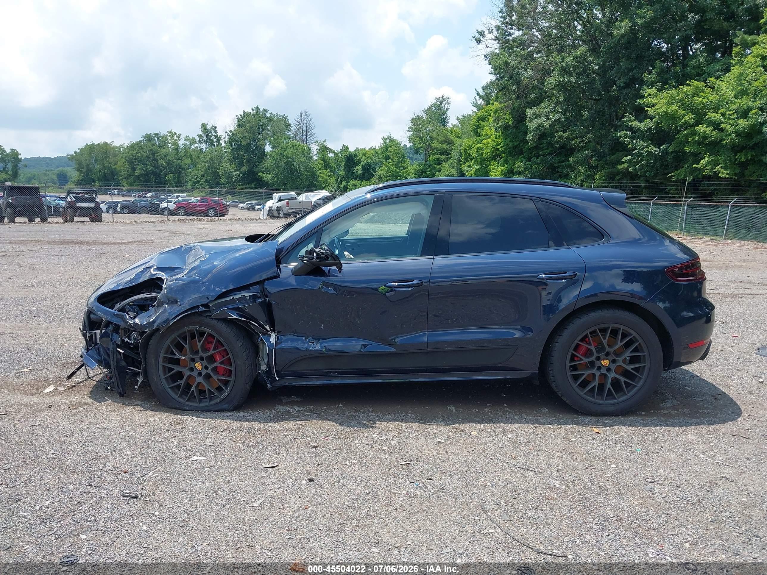 2017 PORSCHE MACAN GTS