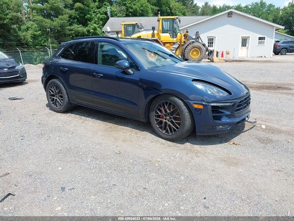 2017 PORSCHE MACAN GTS