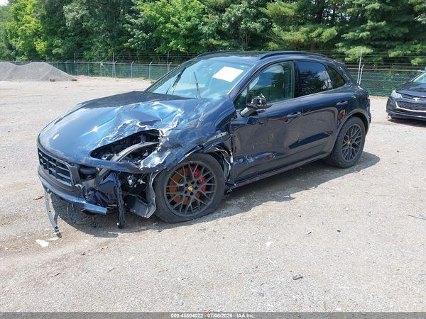 2017 PORSCHE MACAN GTS