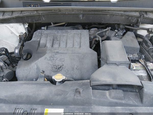 2016 TOYOTA HIGHLANDER XLE V6
