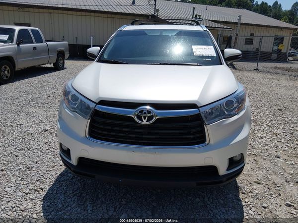2016 TOYOTA HIGHLANDER XLE V6