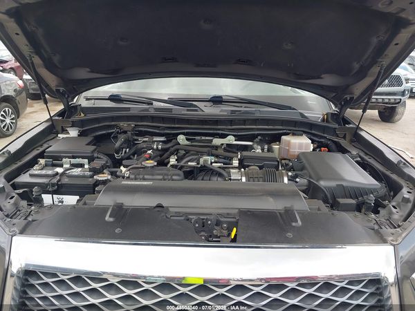 2022 INFINITI QX80 LUXE AWD