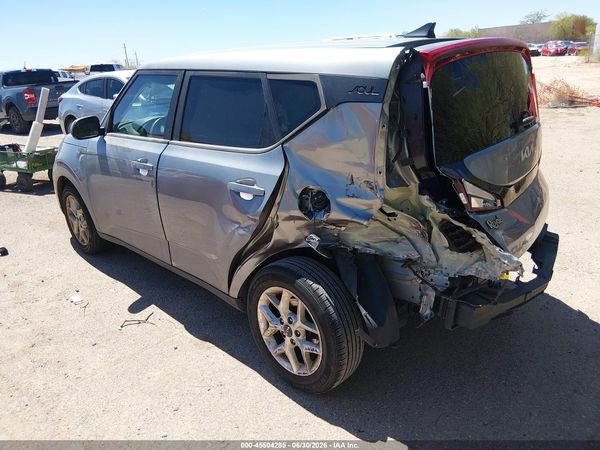 2022 KIA SOUL LX