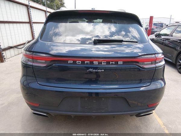 2021 PORSCHE MACAN Base