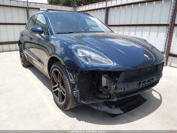 2021 PORSCHE MACAN Base