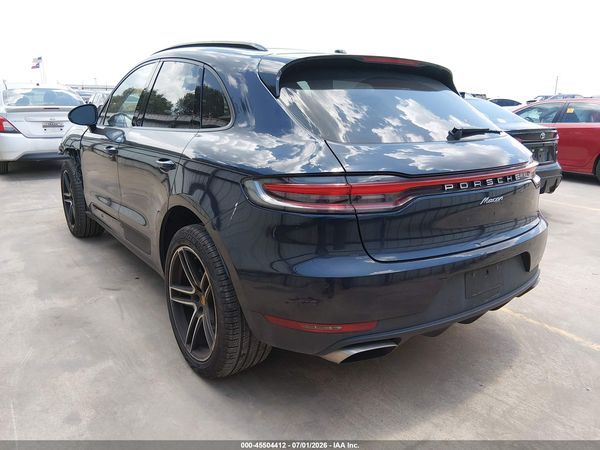 2021 PORSCHE MACAN Base
