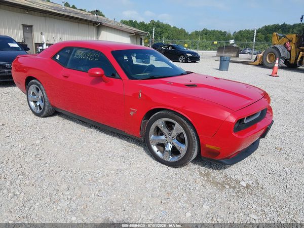 2014 DODGE CHALLENGER R/T PLUS