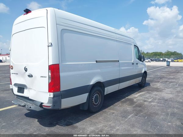 2024 MERCEDES-BENZ SPRINTER 2500