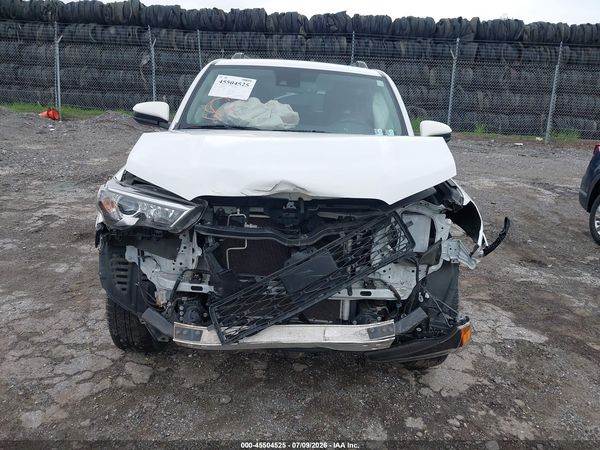 2021 TOYOTA 4RUNNER SR5