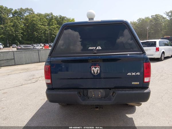 2019 RAM 1500 CLASSIC TRADESMAN  4X4 5'7 BOX