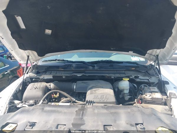2018 RAM 1500 EXPRESS  4X4 6'4 BOX