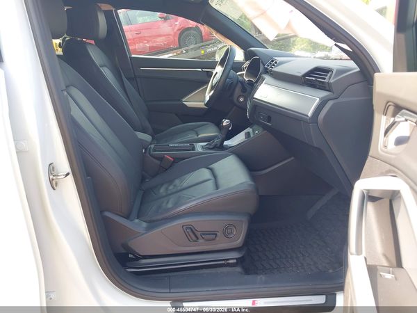 2022 AUDI Q3