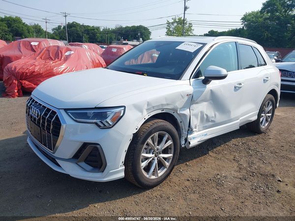 2022 AUDI Q3