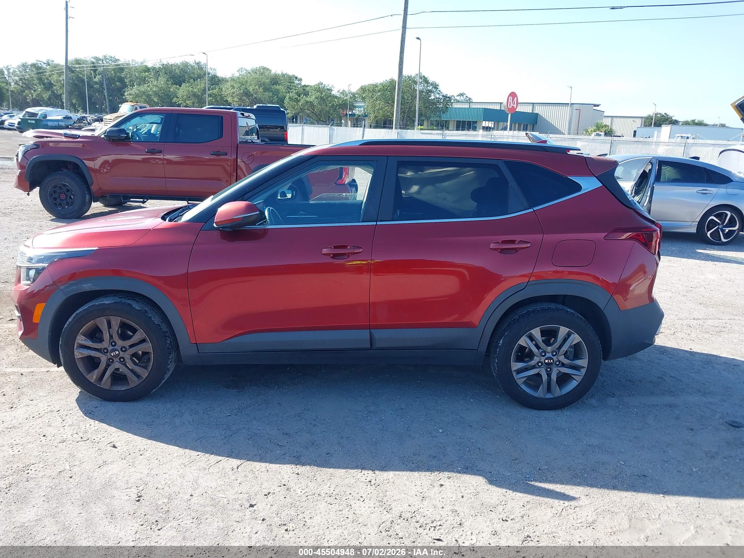 2021 KIA SELTOS S