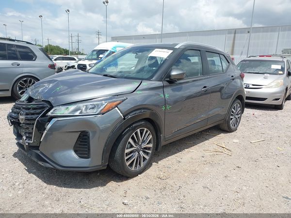 2024 NISSAN KICKS SV XTRONIC CVT