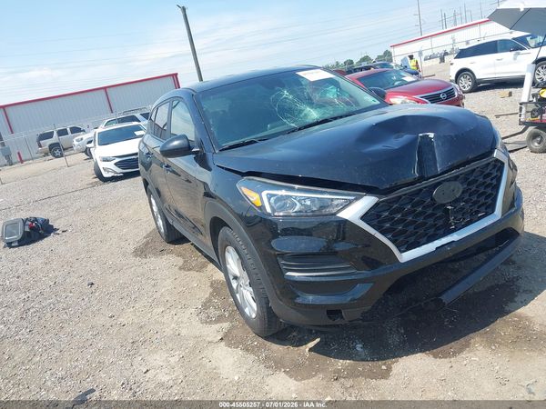 2021 HYUNDAI TUCSON SE