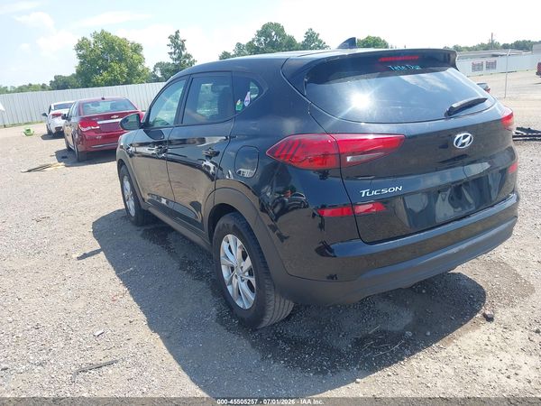2021 HYUNDAI TUCSON SE