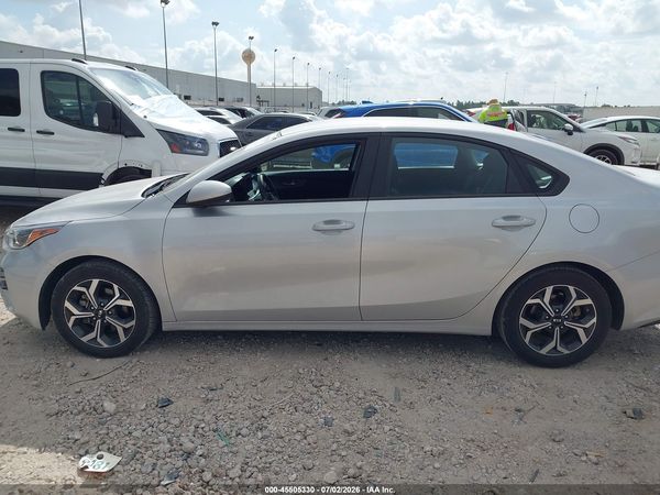 2021 KIA FORTE LXS