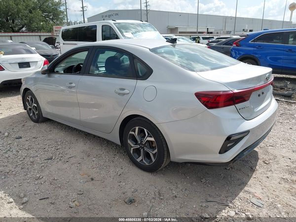 2021 KIA FORTE LXS