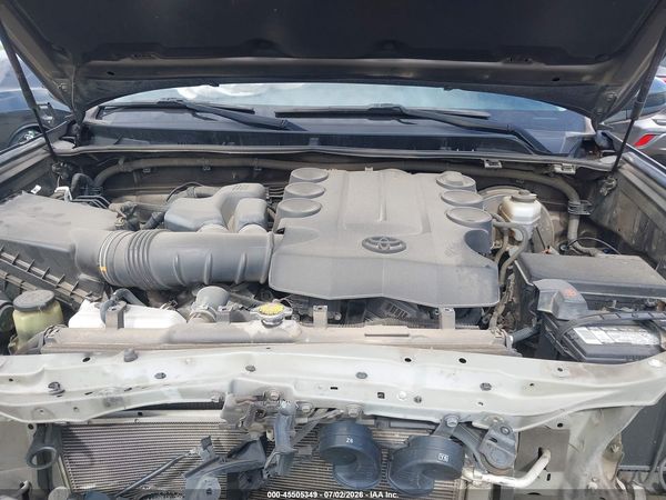 2016 TOYOTA 4RUNNER SR5