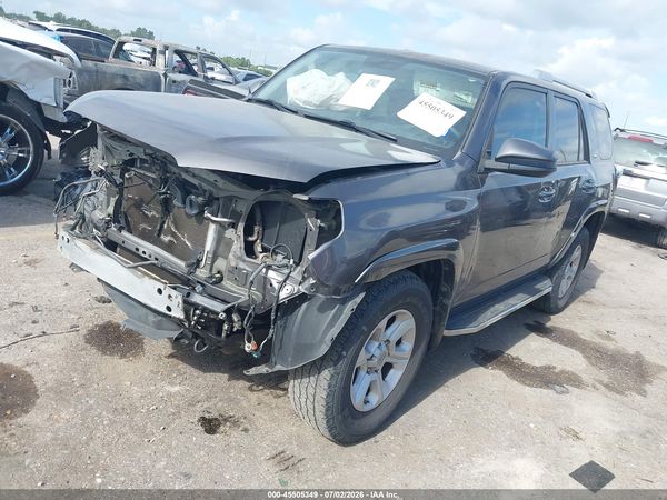 2016 TOYOTA 4RUNNER SR5